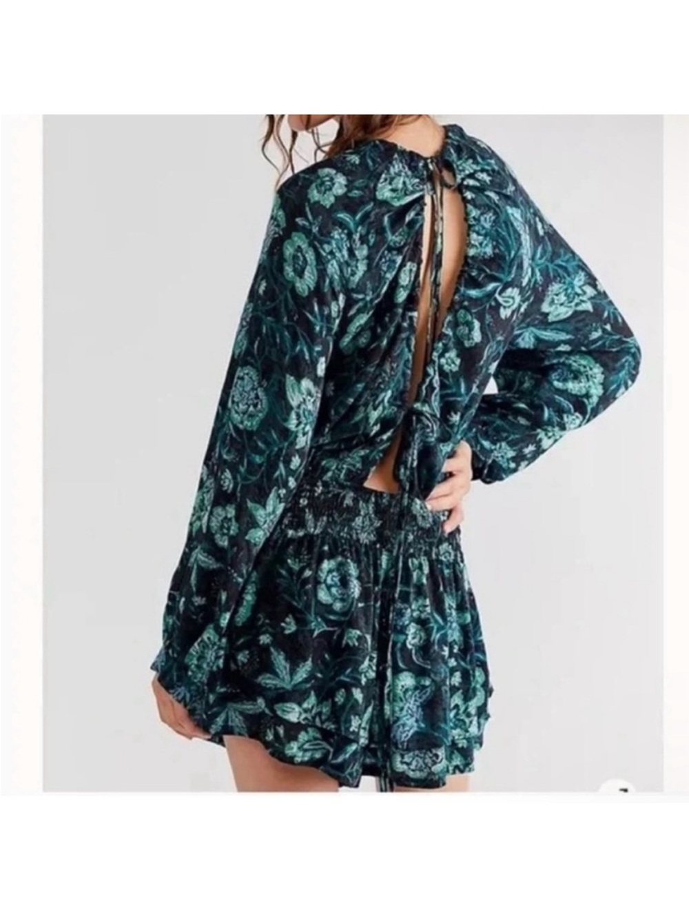 Free people Dance Till Dawn Floral Romper (blk motif ) - Picture 2 of 4